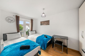 5 Minutes from Reading Centre with parking